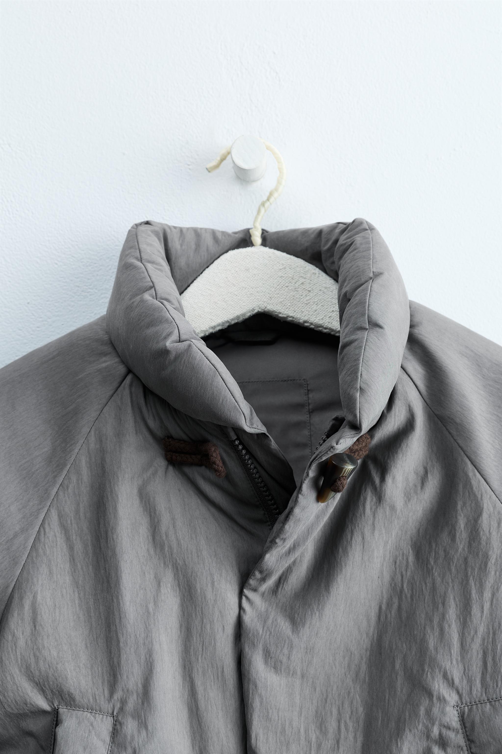 ZARA TIMELESS - MANTEAU MATELASSÉ À BRANDEBOURGS